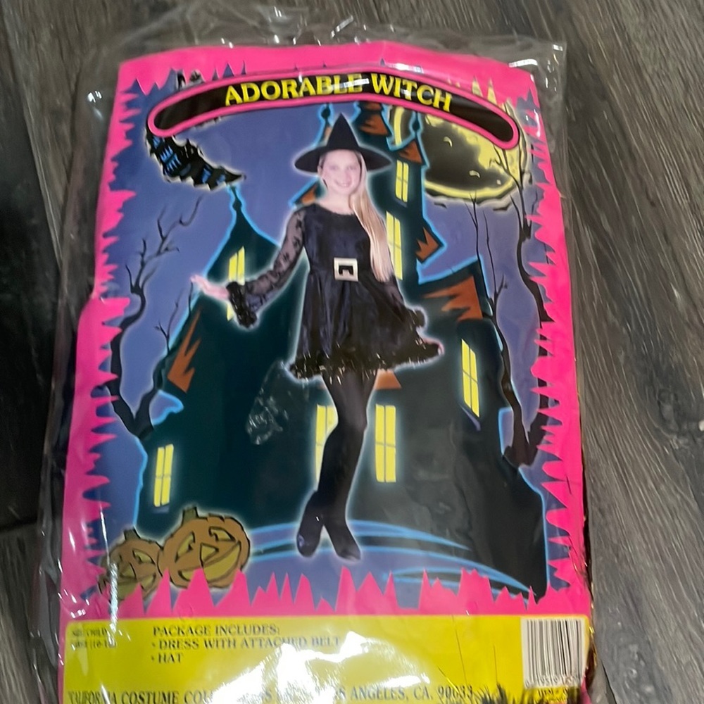 witch child costume